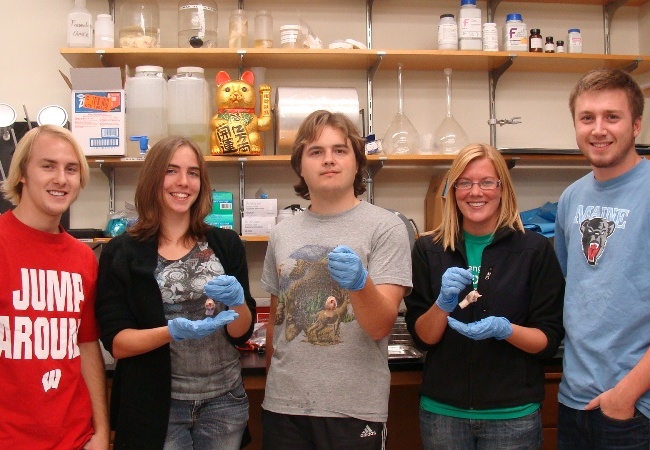 Team members from left to right: Brett Napiwocki, Taylor Milne, Armand Grabowski, Sara Schmitz, Benjamin Smith 
