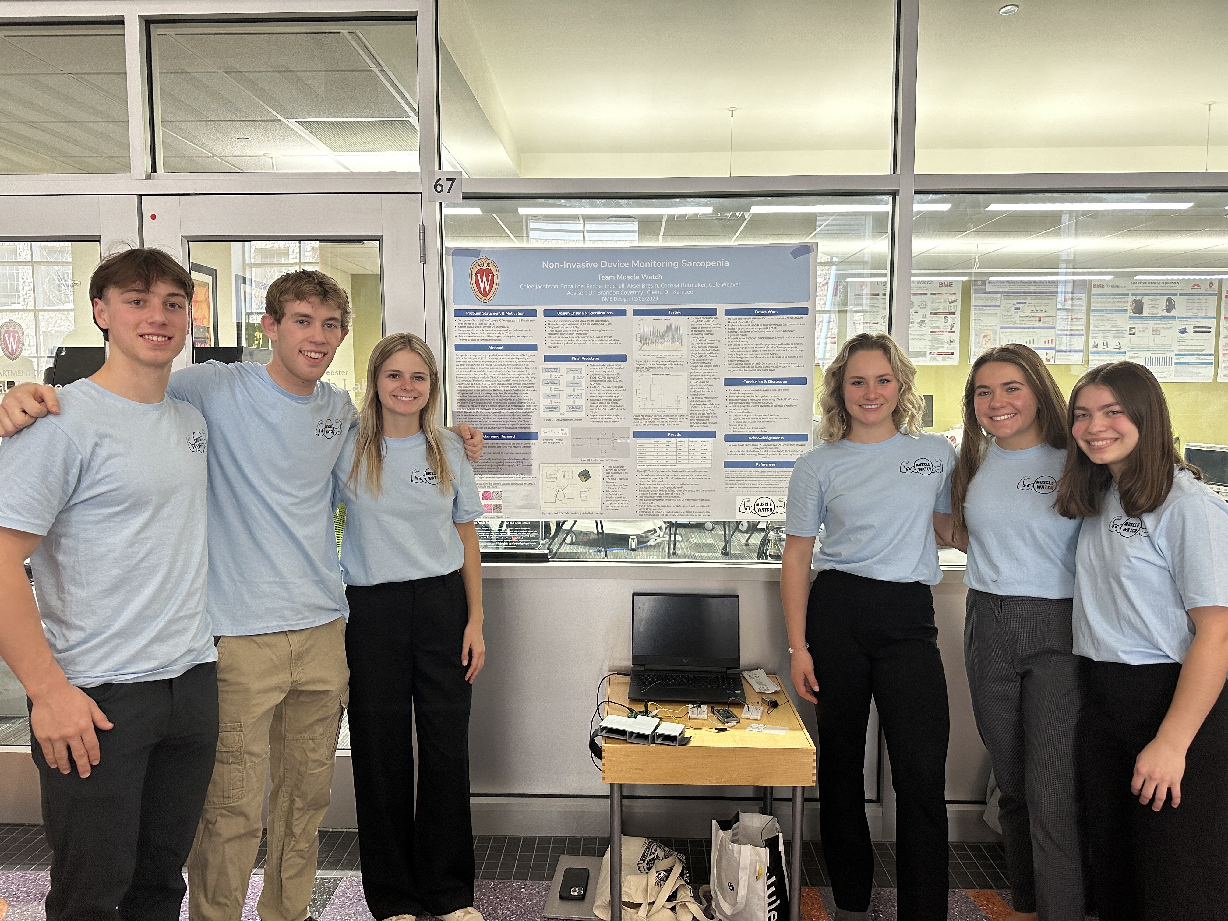 Team photo after the presentation!